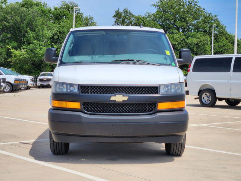 2021 Chevrolet Express 2500