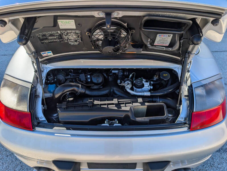 2004 Porsche 911 Turbo