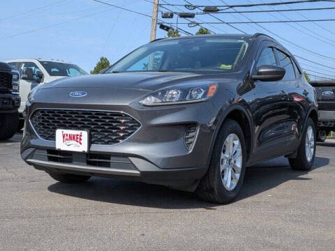 2020 Ford Escape SE