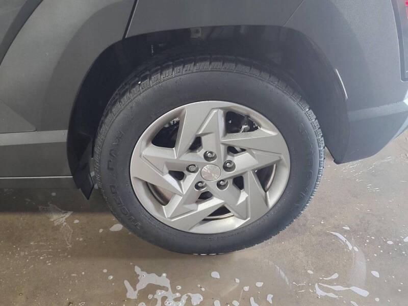 2024 Hyundai Kona SE