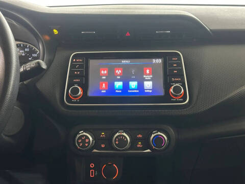 2022 Nissan Kicks S