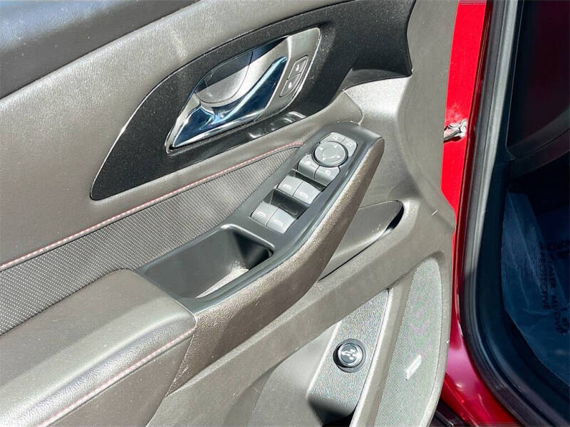 2023 Chevrolet Traverse RS