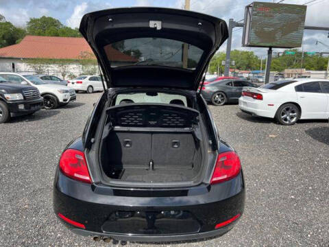 2014 Volkswagen Beetle 2.5L Entry PZEV
