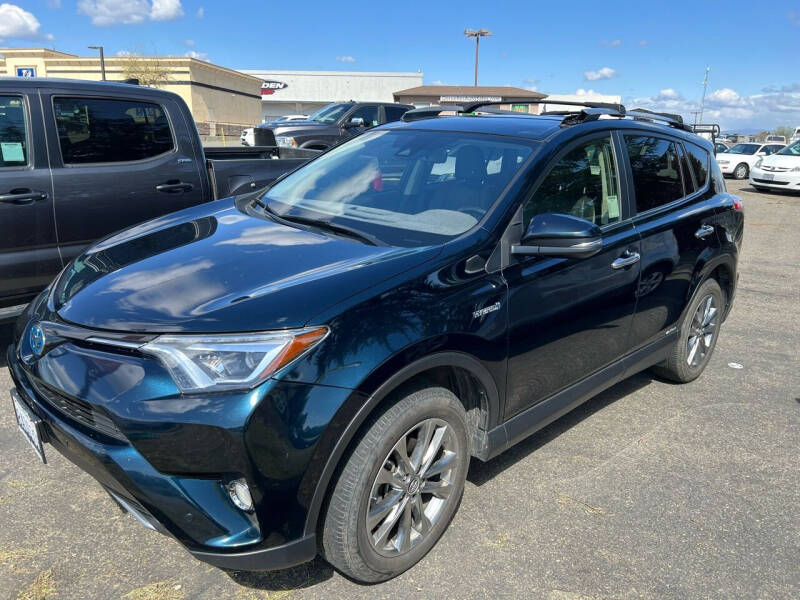 2017 Toyota RAV4 Hybrid for sale at Deruelle's Auto Sales in Shingle Springs CA