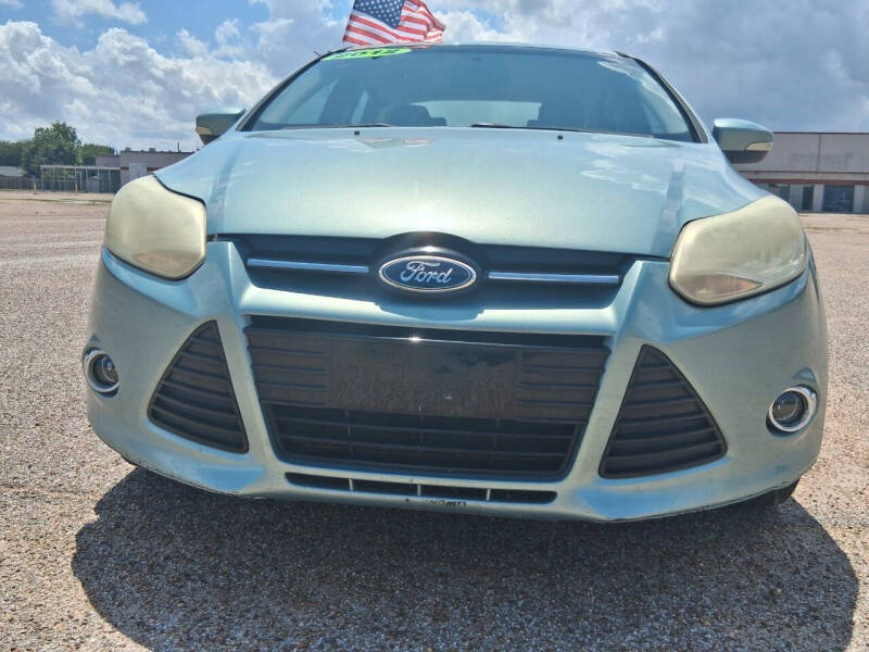 2012 Ford Focus SEL