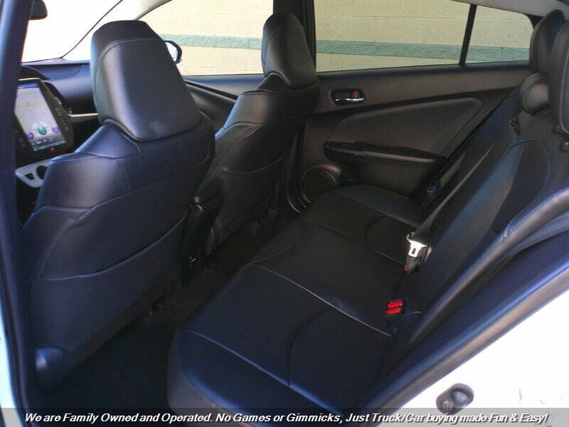 2018 Toyota Prius Four Touring