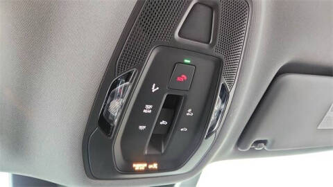 2025 Audi Q6 e-tron quattro Premium Plus