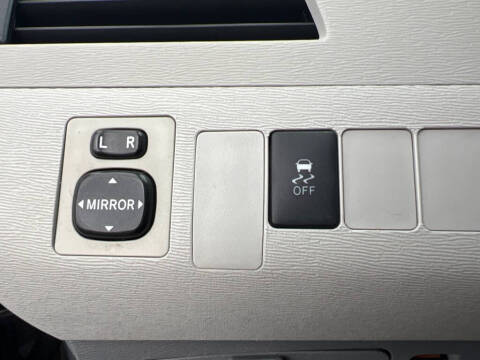 2013 Toyota Sienna SE 8-Passenger