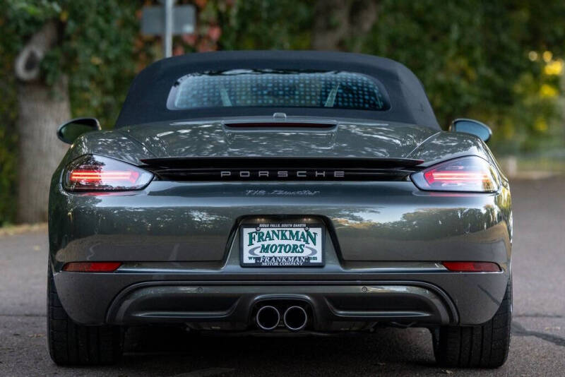 2021 Porsche 718 Boxster