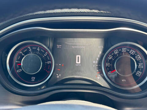 2015 Dodge Challenger SXT
