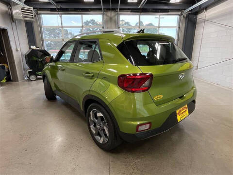 2021 Hyundai Venue SEL