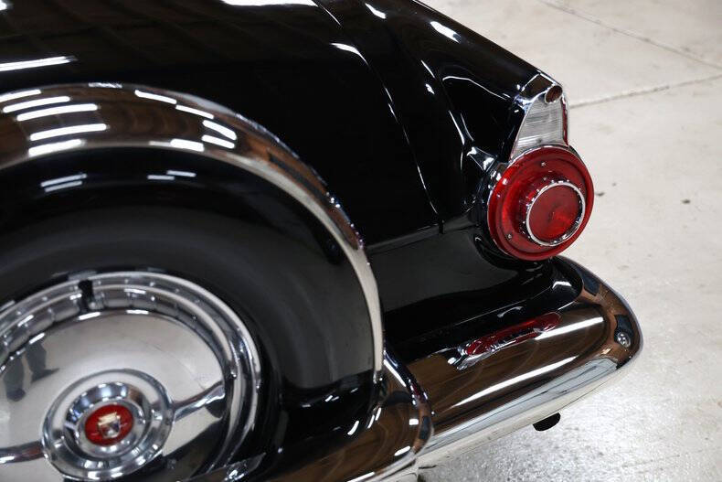 1956 Ford Thunderbird