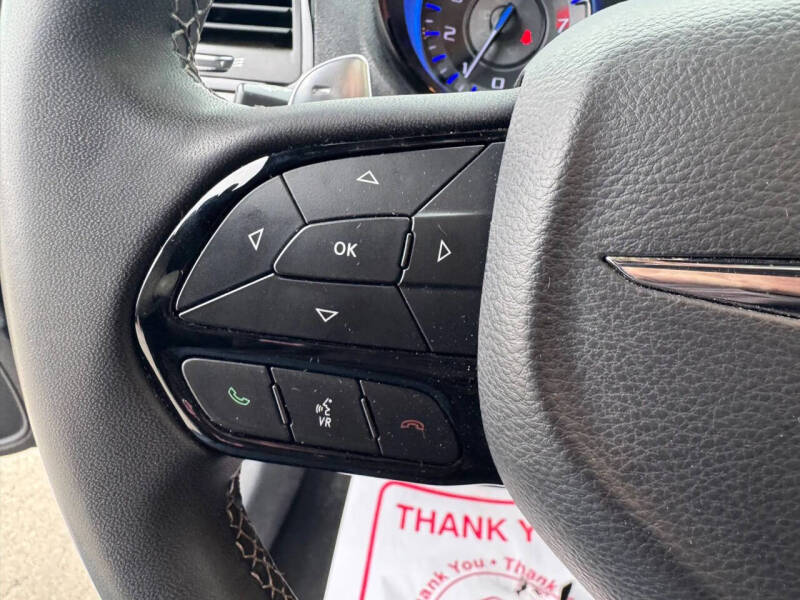 2023 Chrysler 300 S V6