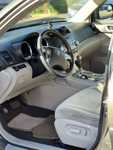 2011 Toyota Highlander