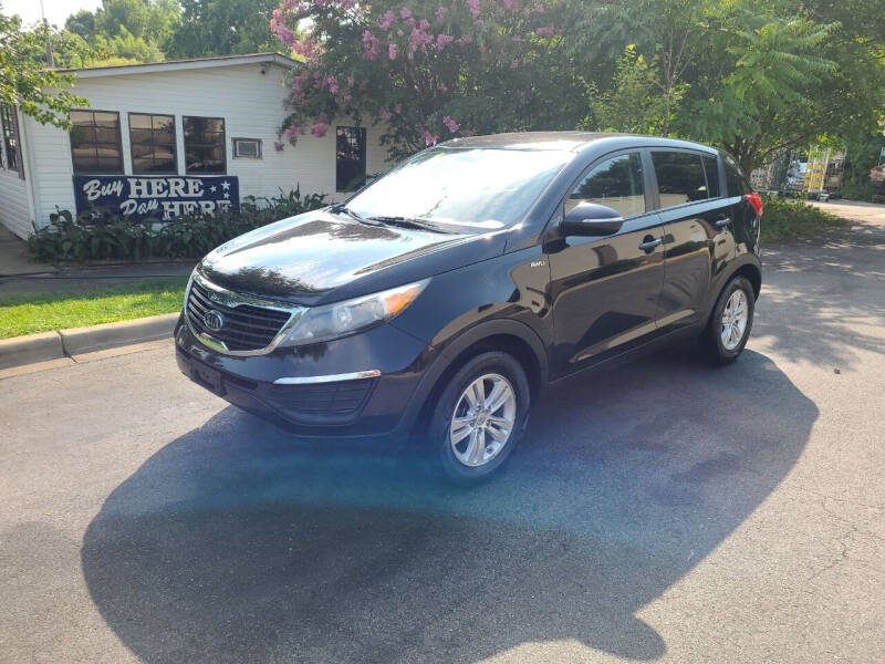 2011 Kia Sportage for sale at TR MOTORS in Gastonia NC
