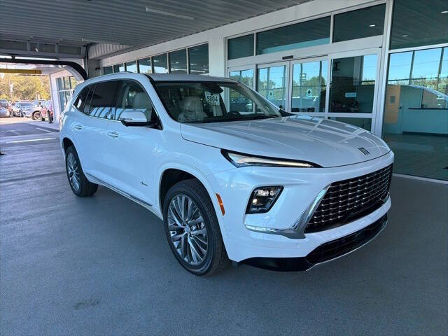 2025 Buick Enclave Avenir