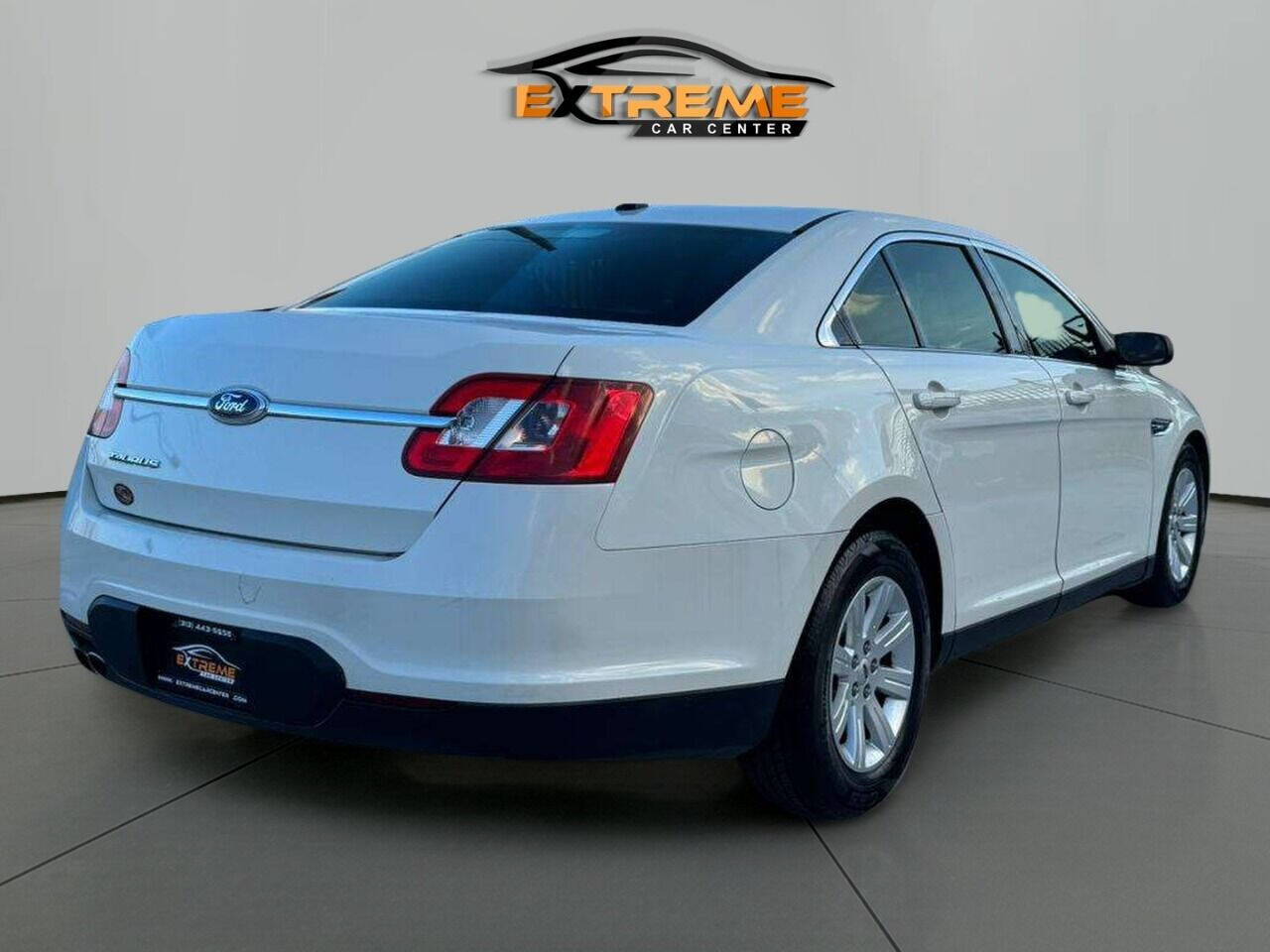 2011 Ford Taurus for sale at Extreme Car Center in Detroit, MI