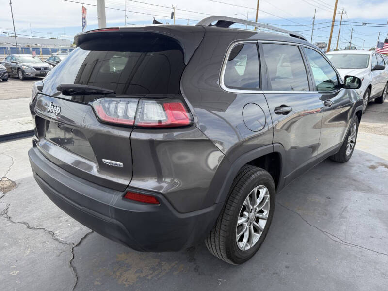 2019 Jeep Cherokee Latitude Plus
