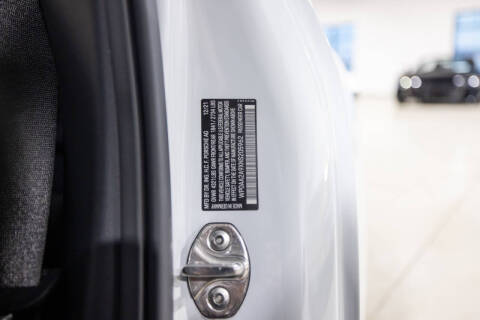 2022 Porsche 911 Carrera