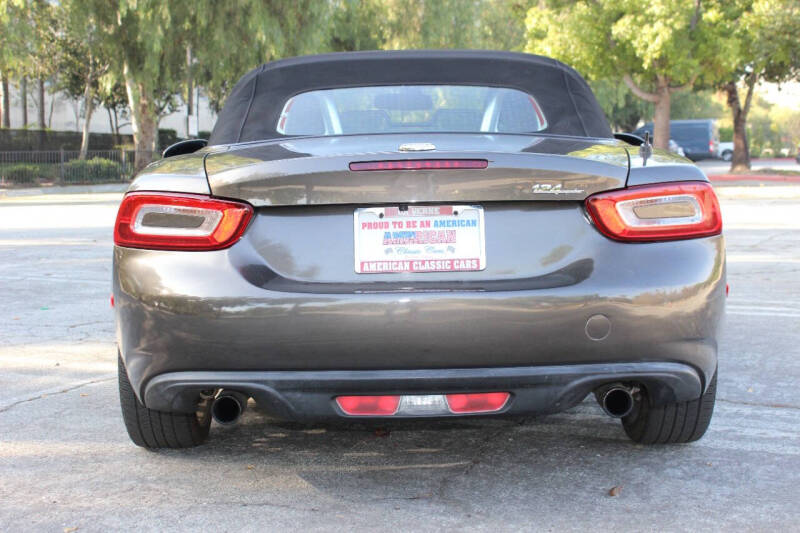 2017 FIAT 124 Spider Lusso