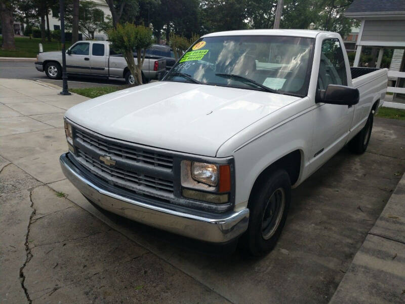 1997 Chevrolet C/K 1500 Series for sale at ROBINSON AUTO BROKERS in Dallas NC