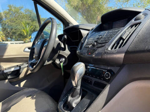 2014 Ford Transit Connect Titanium