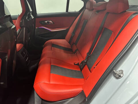 2023 BMW M3