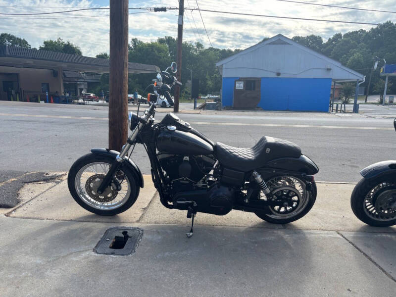 2015 Harley-Davidson Street Bob FXDB