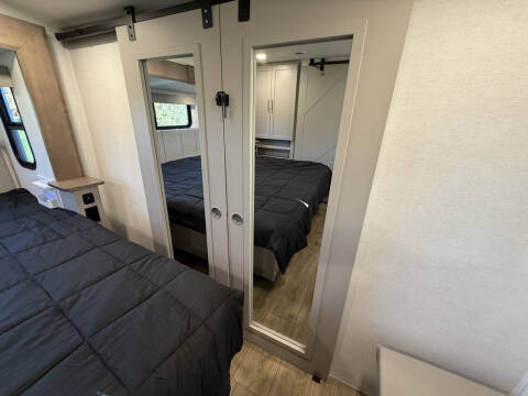 2025 Alliance RV Avenue