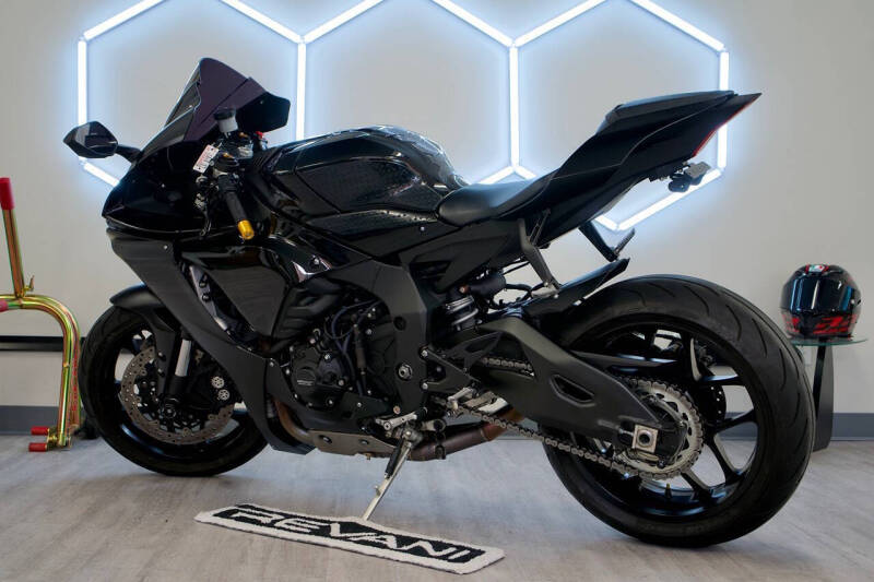 2020 Yamaha YZF-R1