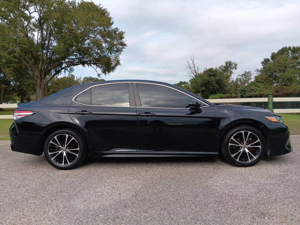 2020 Toyota Camry for sale at AUTOPLUG 360 in Stafford, TX