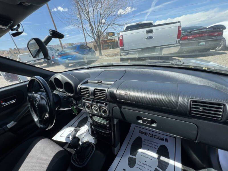 2002 Toyota MR2 Spyder