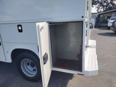 2015 Ford F-350 Super Duty XL