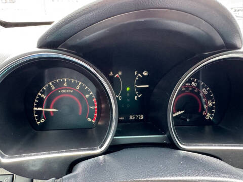 2013 Toyota Highlander SE