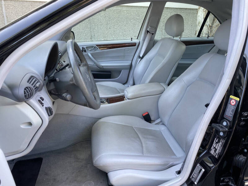 2002 Mercedes-Benz C-Class C 320