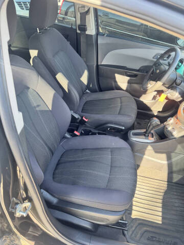 2014 Chevrolet Sonic LT Auto