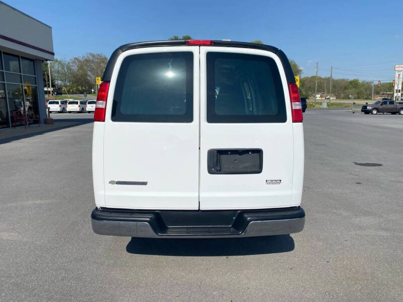 2021 Chevrolet Express 2500