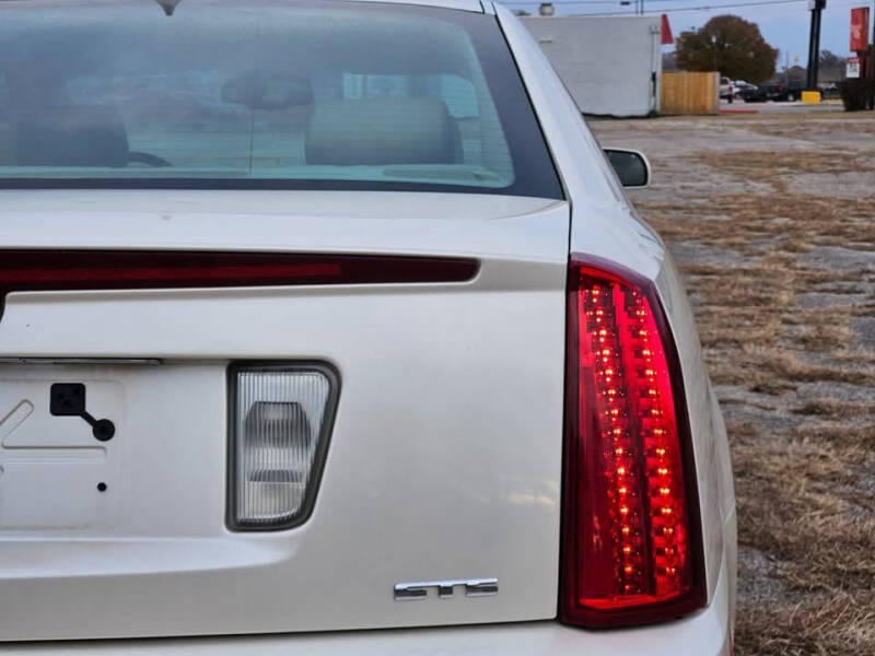 2009 Cadillac STS V8 Luxury