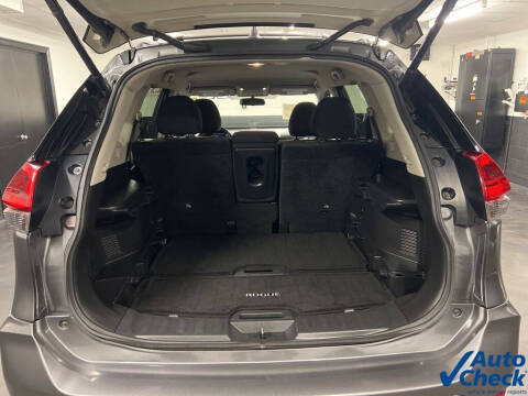 2018 Nissan Rogue SV