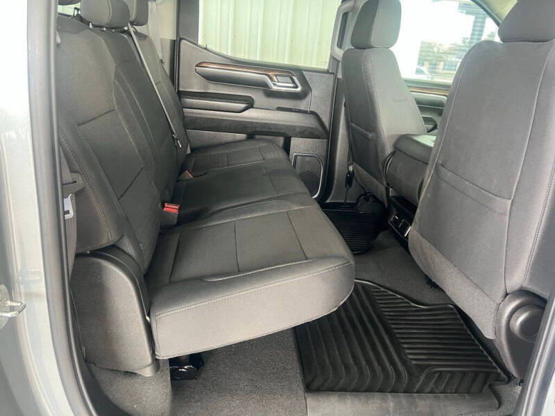 2024 GMC Sierra 1500 SLE