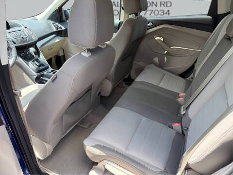 2015 Ford Escape SE