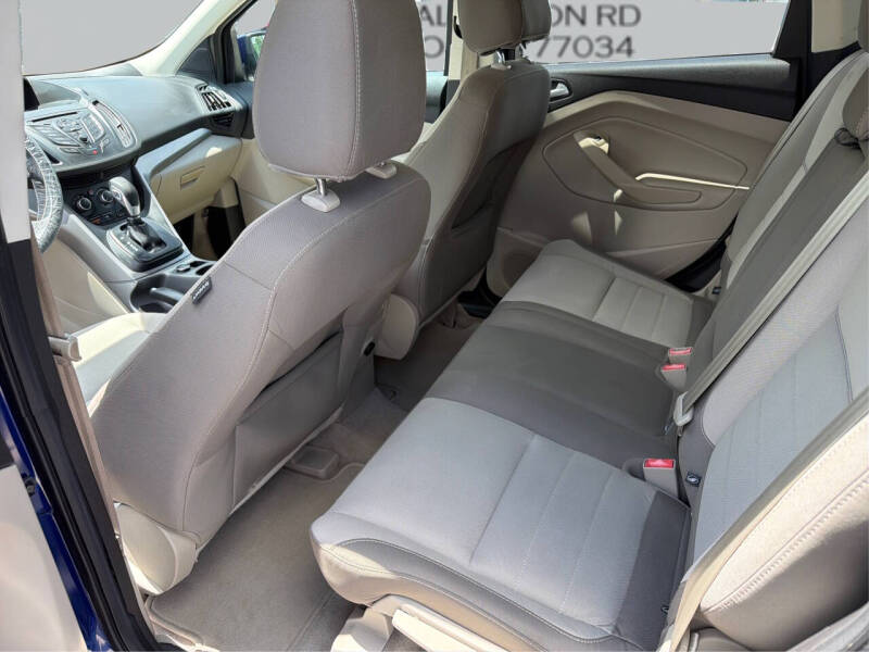 2015 Ford Escape SE