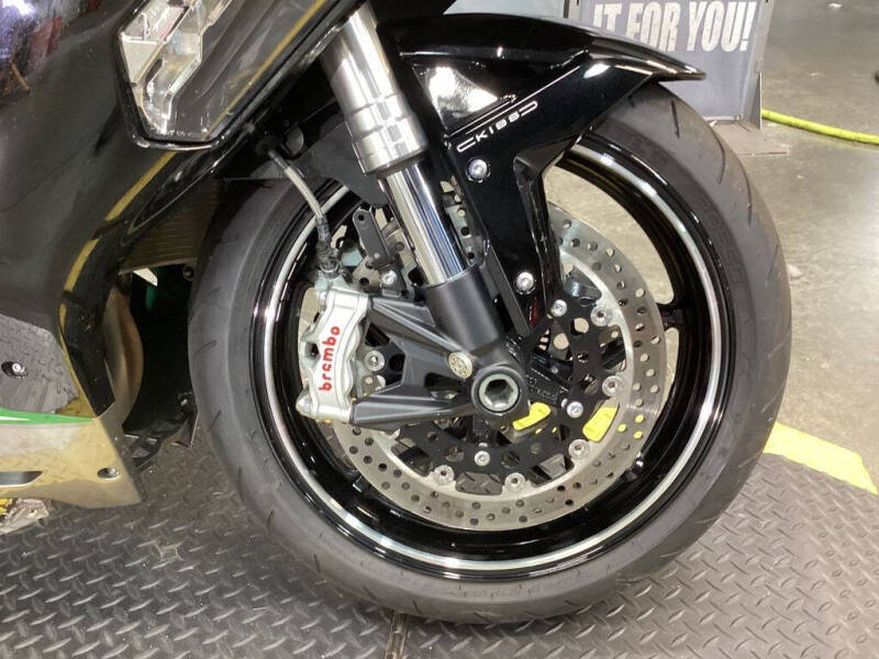 2022 Kawasaki Ninja H2 SX SE ABS