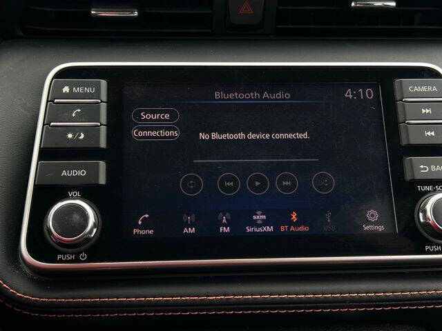 2018 Nissan Kicks SR