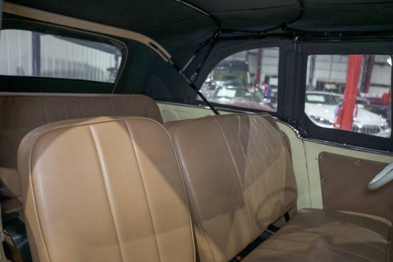 1950 Willys Jeepster