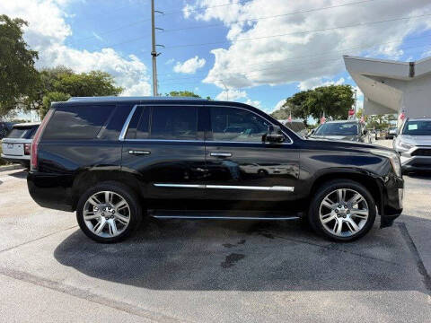 2015 Cadillac Escalade Premium