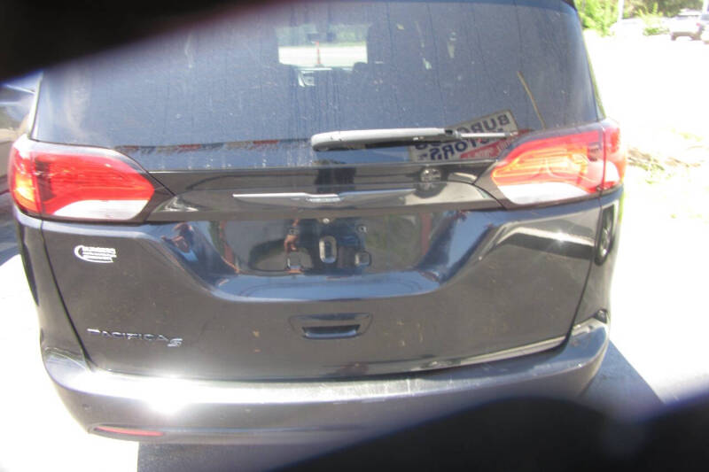 2018 Chrysler Pacifica Touring L Plus