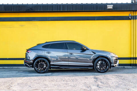 2020 Lamborghini Urus