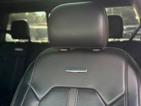 2017 Ford F-150 Platinum