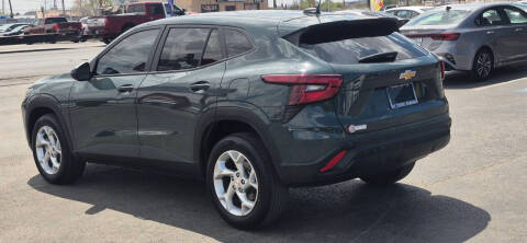2025 Chevrolet Trax LS